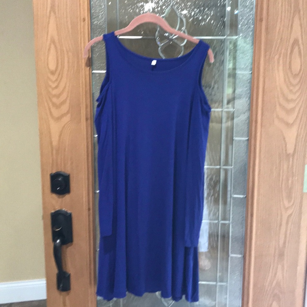 Blue dress